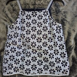 Maeve keyhole back daisy crochet tank